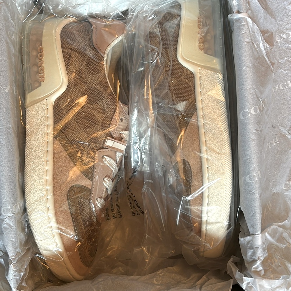 Coach Citysole Court Tan / Beech sneakers Never worn